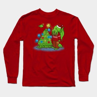 Christmas Cthulhu Long Sleeve T-Shirt